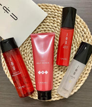 Load image into Gallery viewer, 簡易套組 IAU Cleansing RELAXMENT舒缓放松头皮洗发水和 IAU Cream MELT REPAIP柔软修复发膜与頭髮底霜精油