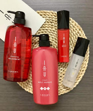 Load image into Gallery viewer, 簡易套組 IAU Cleansing RELAXMENT舒缓放松头皮洗发水和 IAU Cream MELT REPAIP柔软修复发膜与頭髮底霜精油